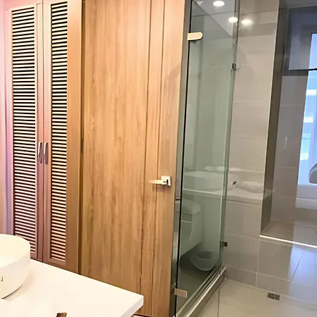 Apartamento Lujo, Vista Al Mar Y Salida Directa A La Playa *