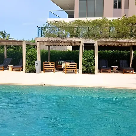 Lujo, Vista Al Mar Y Salida Directa A La Playa Apartamento