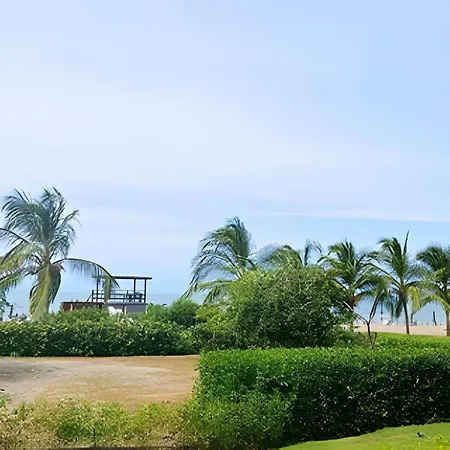 Lujo, Vista Al Mar Y Salida Directa A La Playa * Cartagena